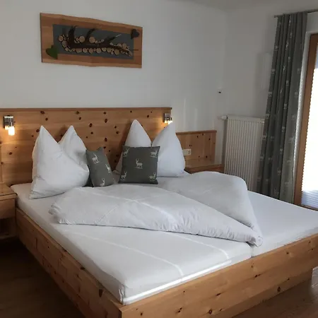 Kössler, Appartementhaus *