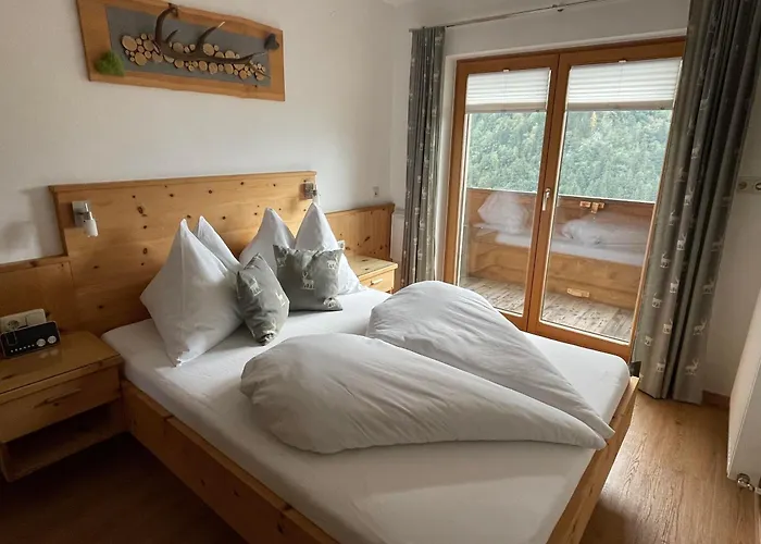 Koessler, Appartementhaus 公寓 *